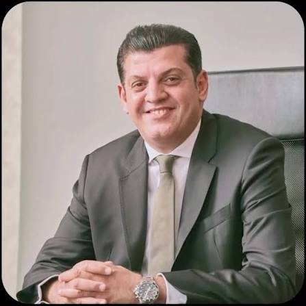 النائب باسم بهاء بلال عبدالعزيز لقيه