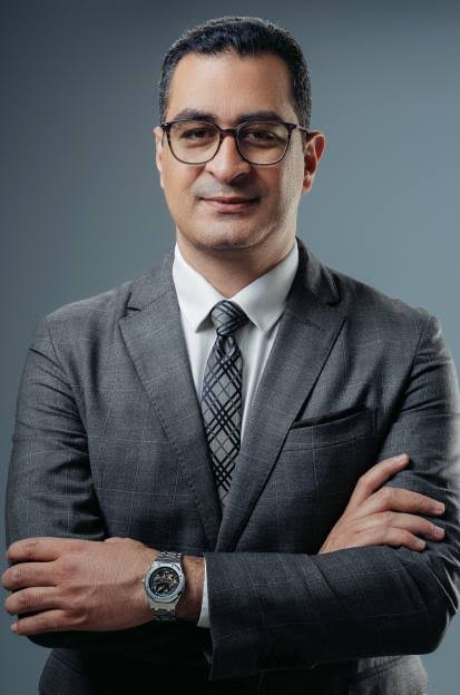 محمود محمود طاهر السيد